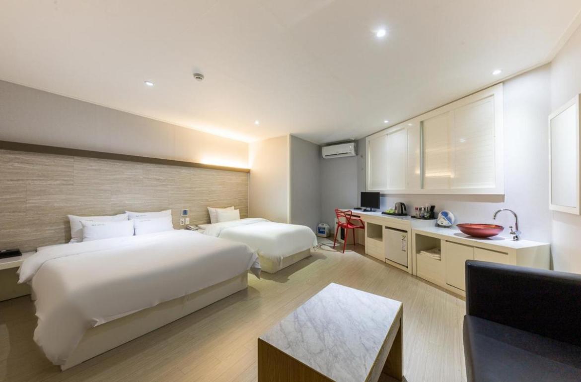 Daesan Hotel 서산 외부 사진