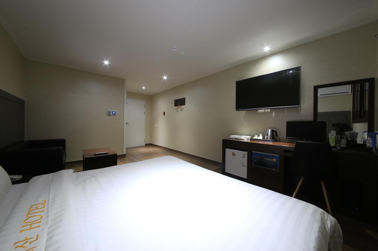 Daesan Hotel 서산 외부 사진